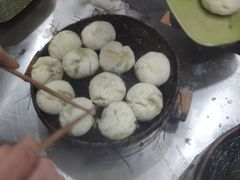 -舒小笼松针小笼包