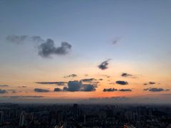 -中山利和希尔顿酒店