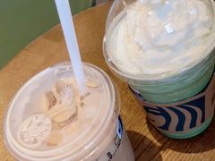 -星巴克臻选(成都宽窄巷子店)