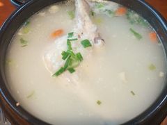 -鑫日千里马朝鲜族小馆(总店)