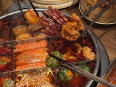 -巴卤社老火锅(财富店)