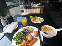 -上海漕河泾万丽酒店