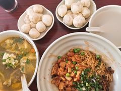 -佬钱湾仔(衣裳街店)