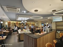 -豪客来牛排(重庆三峡广场步行街1704店)
