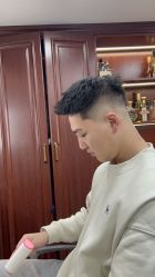 -绅仕門男士理发馆