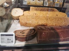 -Olé精品超市(沈阳万象城店)