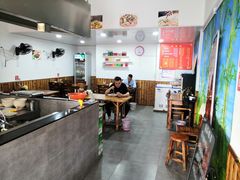 -何永光123鲜牛肉馆(1号店)