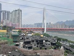 -白象居