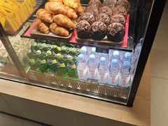 -星巴克(浦东机场T2到达店)