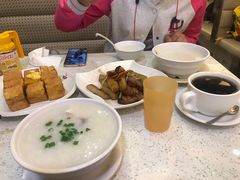 -明记港式烧腊茶餐厅(下沙店)