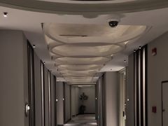 -浅深(世茂滨江精品店)