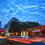 最后一路小跑，工作人员一路指路