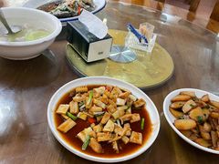 -芦茨金富饭庄·25年老字号·专做稻草鸡