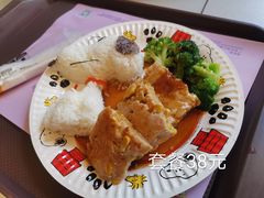 -史努比缤纷世界