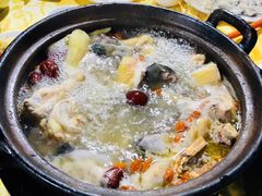 -花苑美食横琴生蚝火锅(拱北粤华路店)
