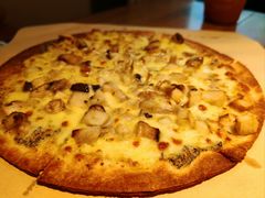 -玛格萝妮比萨屋(陆家浜路店)