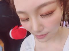 -金夫人化妆摄影职业培训学校
