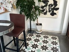 -两棵枇杷树