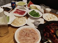 -牛华八婆麻辣烫(龙湖U城店)