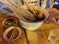 -拈签一笑黄牛肉辣卤串串