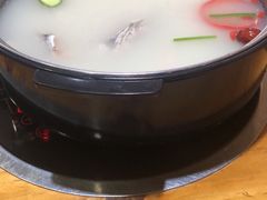 -风情丽江斑鱼火锅(孙家沟西南路80号店)