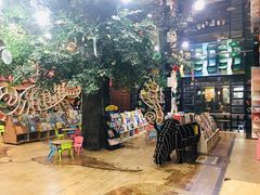 -钟书阁(松江泰晤士小镇店)