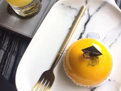 -UNI UNI(环亚凯瑟琳店)