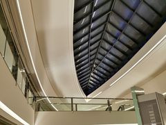 -上海滴水湖皇冠假日酒店