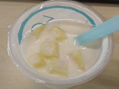 菠萝酸奶-7cake榴莲千层蛋糕(松江店)