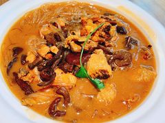 小鸡炖蘑菇-上关雪東北菜(中房金谊店)