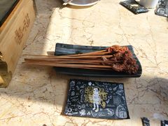 -喝丢一只鞋辣炒海鲜小烧烤(三八广场店)
