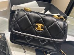 -Chanel(德基广场店)