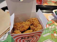 -肯德基(西影路店)