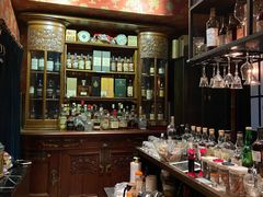 -DM Distiller & Mixologist Whisky Cocktail Bar