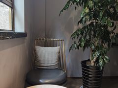 -白玉兰酒店(上海田子坊马当路地铁站店)