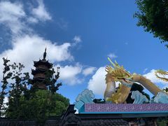 -龙华寺