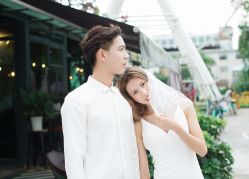 -菲林婚纱摄影工作室