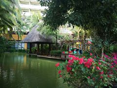 -三亚湾海居铂尔曼度假酒店