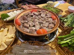 -阿婆情腊排骨火锅(金虹路店)