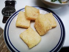 糍粑块-正南齐北·老街糯米团(洪崖洞店)