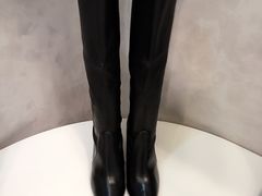 -STUART WEITZMAN(静安嘉里中心店)