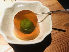 -湊湊火锅·茶憩(杭州湖滨银泰in77店)