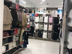 -优衣库(青岛伟东乐客城店)