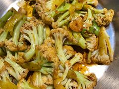 腊肉干锅菜花-串门海鲜烧烤(五四广场店)