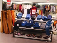 -ZARA(熙地港店)