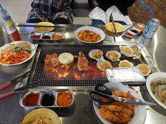 -马路牙子烧烤音乐酒馆(望京店)