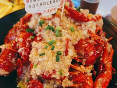-巴厘龙虾·榜首油焖大虾(音乐学院·沿江酒馆店)