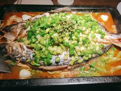 -夯鱼烤鱼·尔滨地标美食(中央商场店)