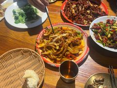 -柴窝堡22号辣子鸡·传承新疆菜