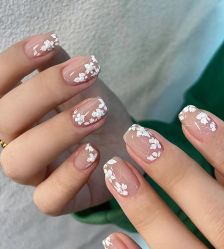 -悦指间美甲美睫